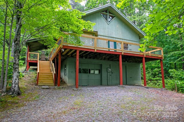 261 Franks Cove Road, Brevard, NC 28712