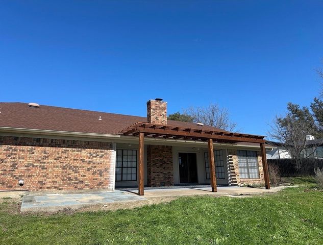 8721 Hidden Hill Drive, Fort Worth, TX 76179