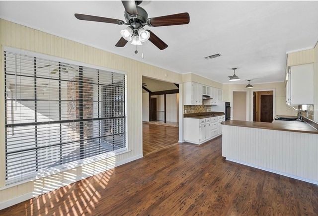 8721 Hidden Hill Drive, Fort Worth, TX 76179