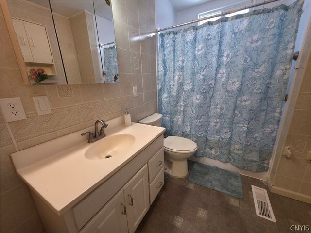 104 Frances Street, Lenox, NY 13032