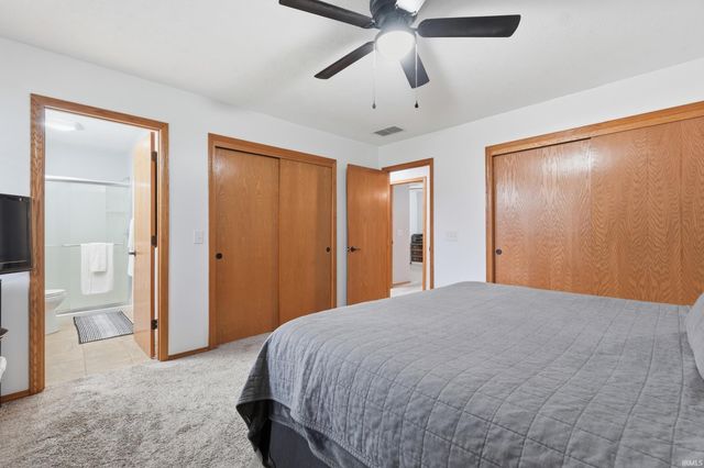 426 E Lynnwood Drive, Warsaw, IN 46580