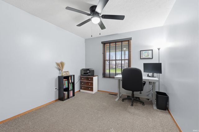 426 E Lynnwood Drive, Warsaw, IN 46580