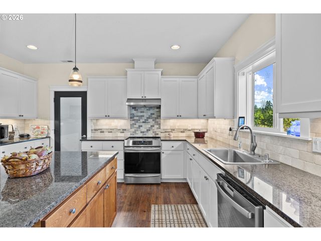3911 Ne 199TH St, Ridgefield, WA 98642