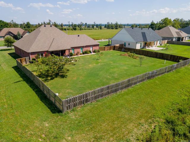 22 S Mt. Olive Rd., Vilonia, AR 72173