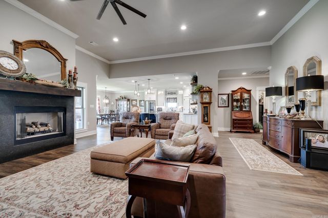 22 S Mt. Olive Rd., Vilonia, AR 72173