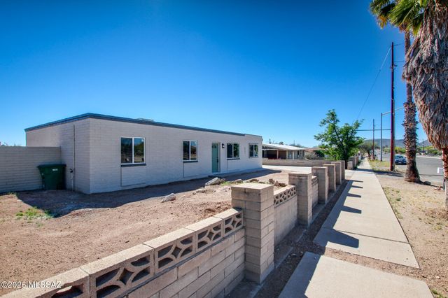 6331 S Cardinal Avenue, Tucson, AZ 85746