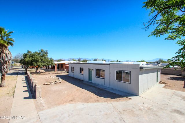 6331 S Cardinal Avenue, Tucson, AZ 85746