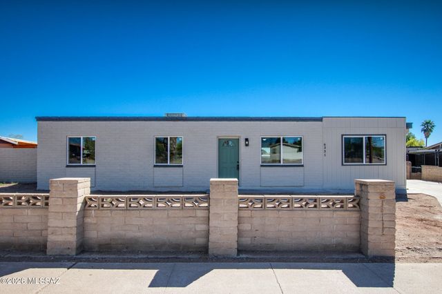 6331 S Cardinal Avenue, Tucson, AZ 85746