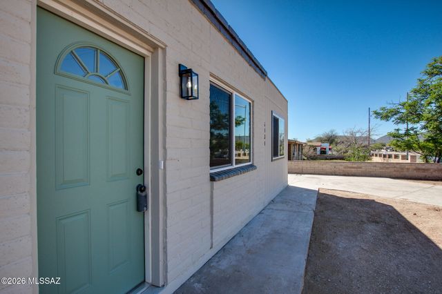 6331 S Cardinal Avenue, Tucson, AZ 85746