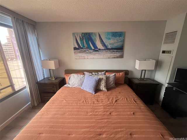 1778 Ala Moana Boulevard 1211, Honolulu, HI 96815