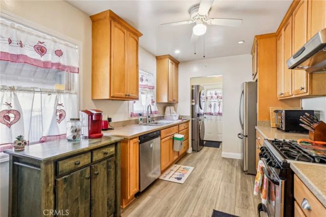 11635 Smith Avenue, Santa Fe Springs, CA 90670