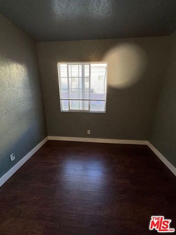 8837 Tilden Avenue, Panorama City (los Angeles), CA 91402