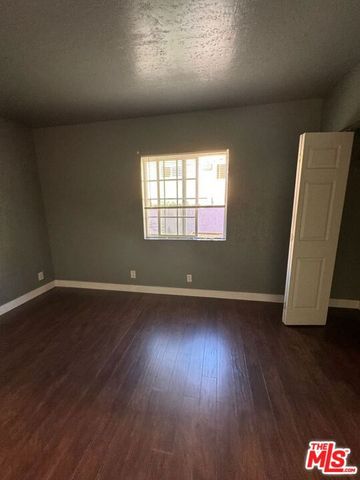 8837 Tilden Avenue, Panorama City (los Angeles), CA 91402