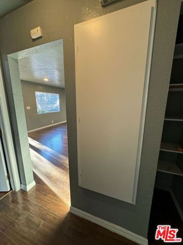 8837 Tilden Avenue, Panorama City (los Angeles), CA 91402