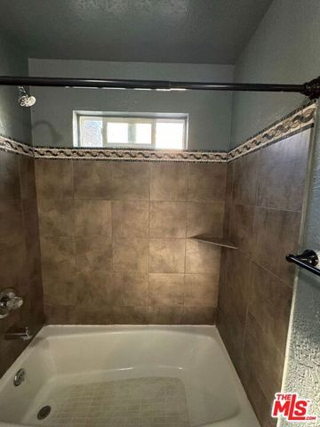 8837 Tilden Avenue, Panorama City (los Angeles), CA 91402