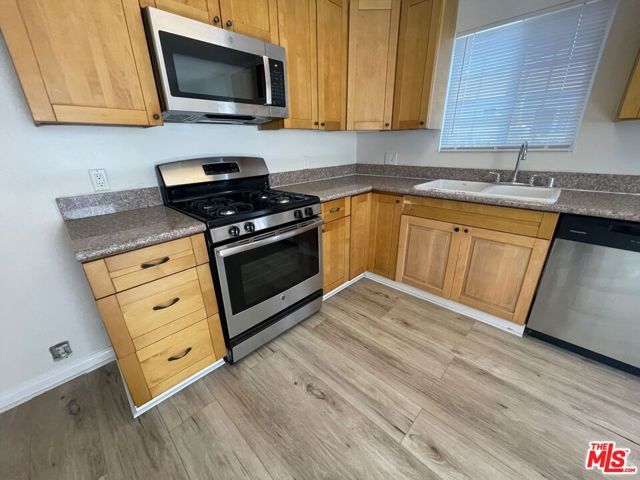 8837 Tilden Avenue, Panorama City (los Angeles), CA 91402