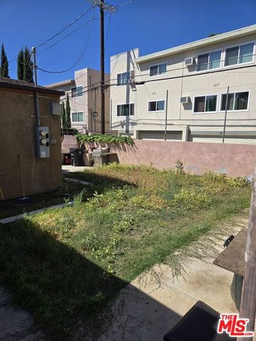 8837 Tilden Avenue, Panorama City (los Angeles), CA 91402