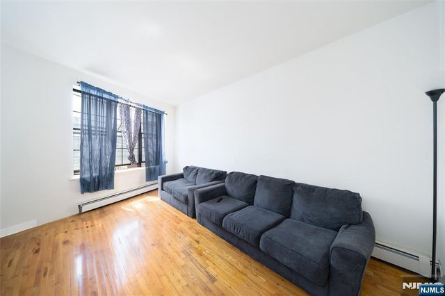171 Old Bergen Road 201, Jersey City, NJ 07305