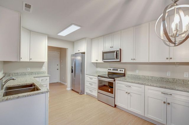 3258 Morningdale Drive, Mount Pleasant, SC 29466