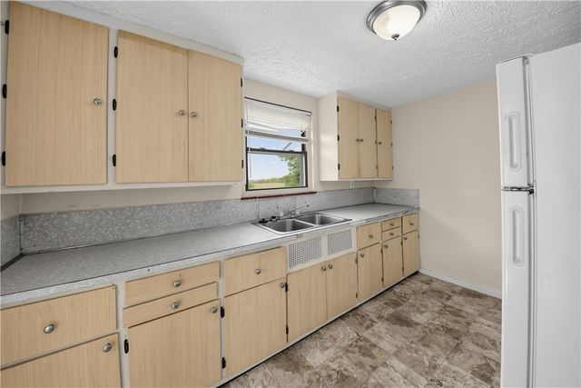 1323 Eastview Drive, Fairborn, OH 45324
