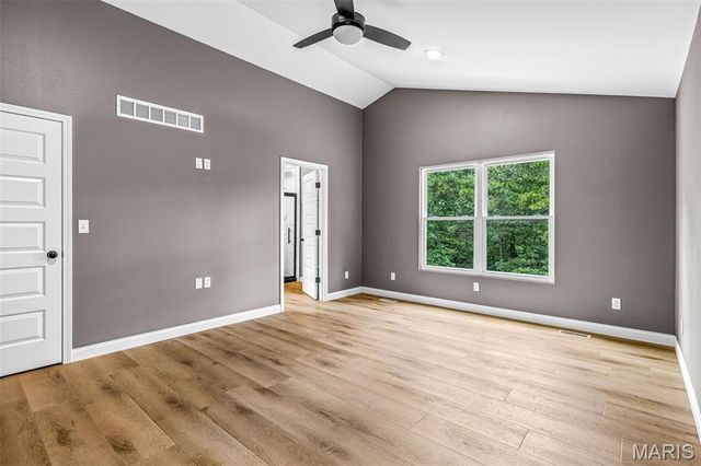 302 Chestnut View Rd, Farmington, MO 63640