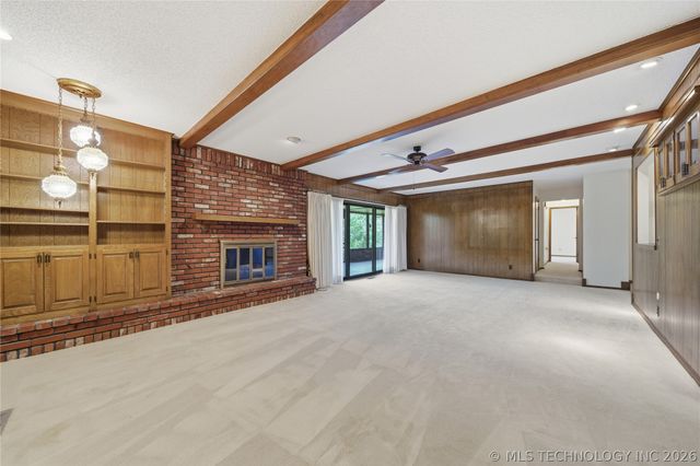 8525 S 67th West Avenue, Tulsa, OK 74131