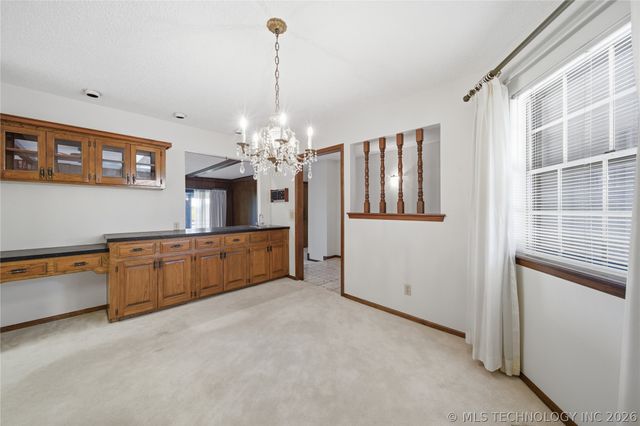 8525 S 67th West Avenue, Tulsa, OK 74131