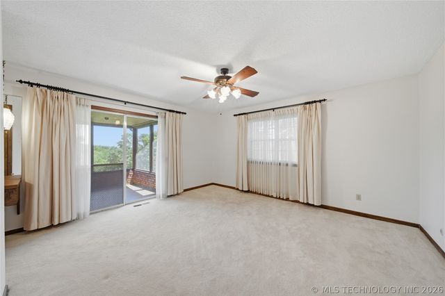 8525 S 67th West Avenue, Tulsa, OK 74131