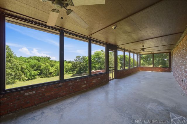 8525 S 67th West Avenue, Tulsa, OK 74131