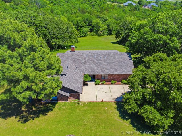 8525 S 67th West Avenue, Tulsa, OK 74131