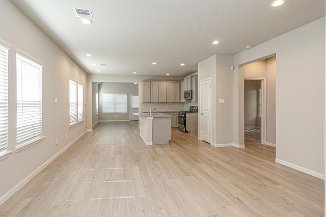 9254 Sea Garden Street, Houston, TX 77034