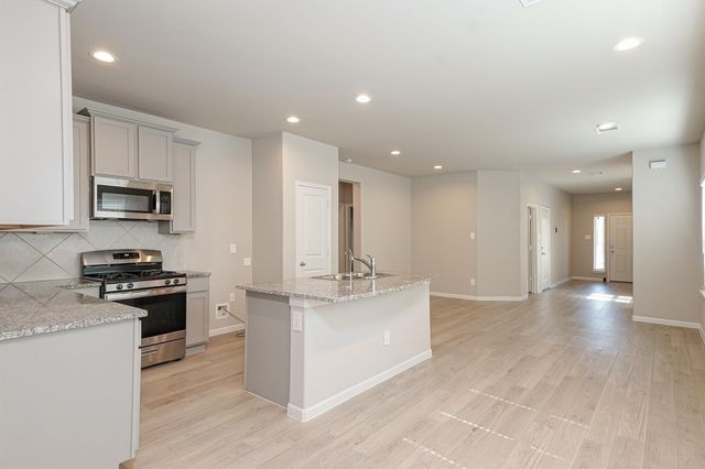 9254 Sea Garden Street, Houston, TX 77034