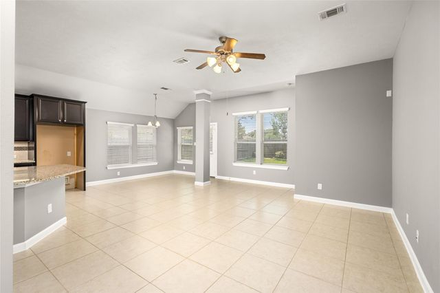 17219 Pine Hollow Landing Court, Houston, TX 77084