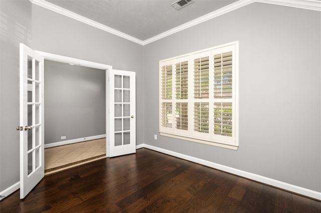 17219 Pine Hollow Landing Court, Houston, TX 77084