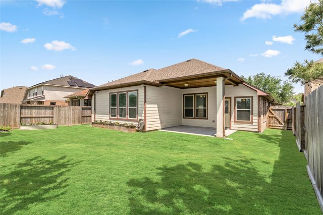 17219 Pine Hollow Landing Court, Houston, TX 77084