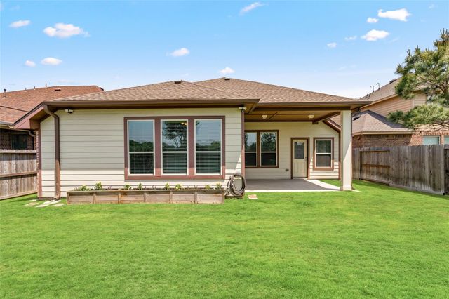 17219 Pine Hollow Landing Court, Houston, TX 77084