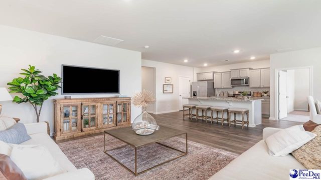 524 Fiddler Run Lane, Florence, SC 29505
