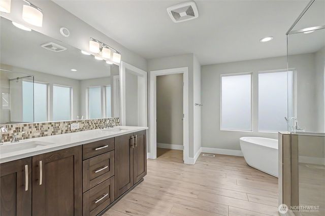 12415 41st Street Court E, Edgewood, WA 98372