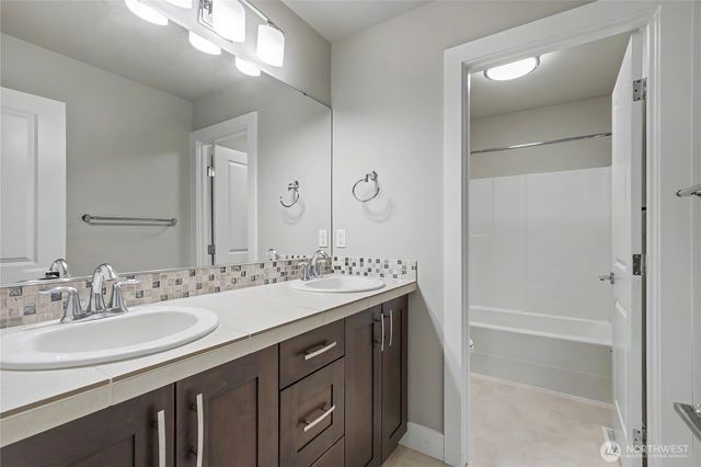 12415 41st Street Court E, Edgewood, WA 98372