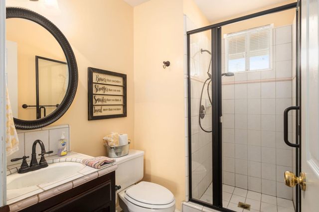 3060 Evergreen Avenue, Clovis, CA 93611