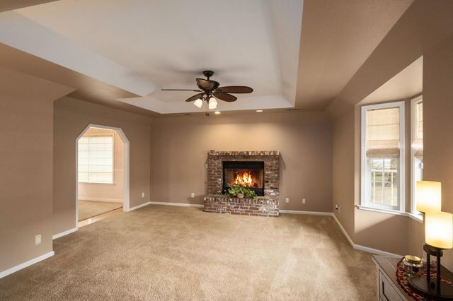 3060 Evergreen Avenue, Clovis, CA 93611