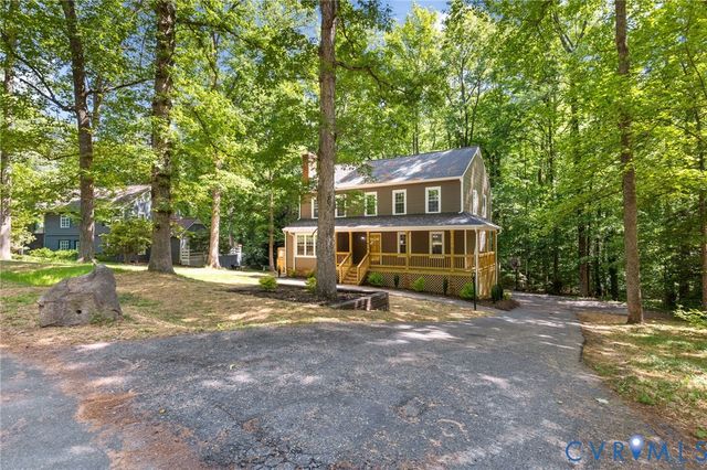 11626 Wood Bluff Loop, North Chesterfield, VA 23236