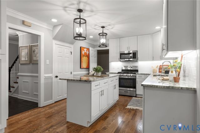 11626 Wood Bluff Loop, North Chesterfield, VA 23236