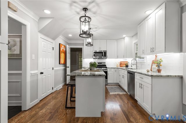 11626 Wood Bluff Loop, North Chesterfield, VA 23236