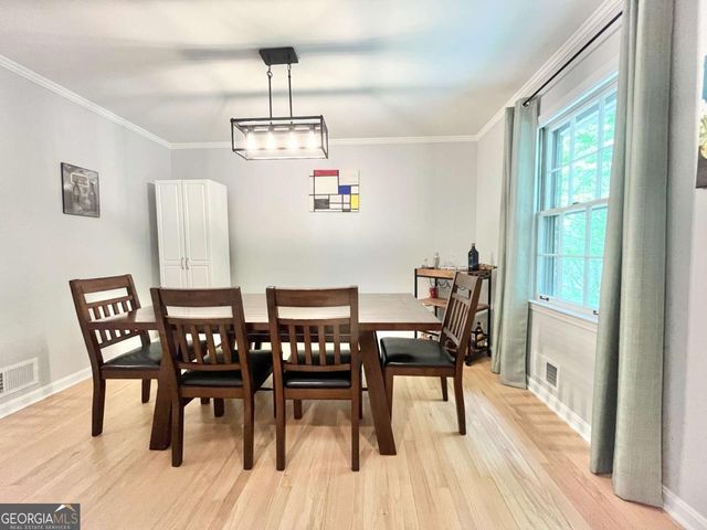 3154 Barkside Court, Atlanta, GA 30341