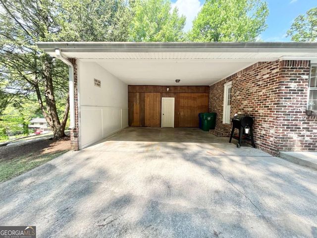 3154 Barkside Court, Atlanta, GA 30341