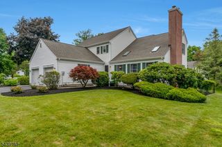 11 Hampton Ct, Bernards Twp., NJ 07920