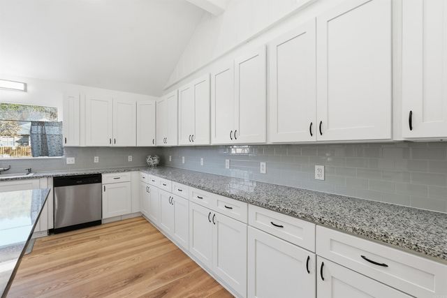 5524 Pinnacle Valley Rd Road, Little Rock, AR 72223