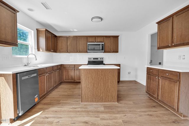 3723 Charleston Park Drive, Raleigh, NC 27604