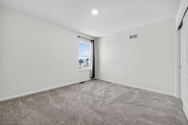 3803 Ivy Lane, Elgin, IL 60124